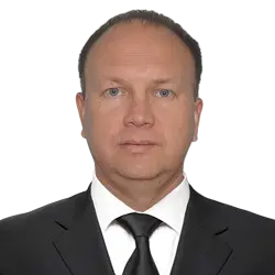 Владимир Петров